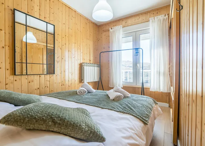 Slope - Free Parking Apartment Sierra Nevada